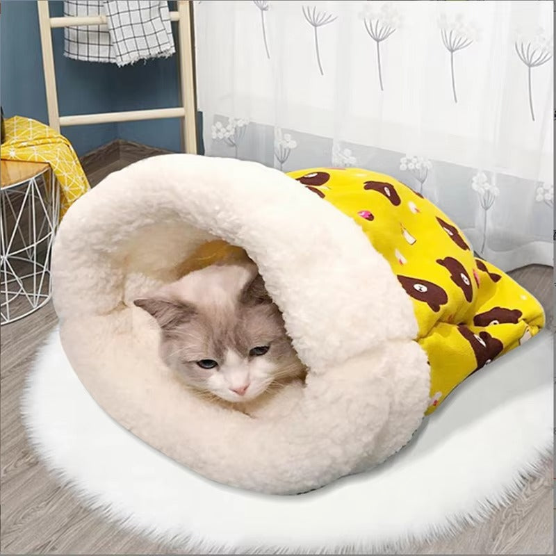 CuddleCloud Cat Sleeping Bag | Ultimate Cozy Retreat